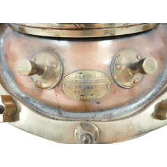 Casque de Scaphandrier original coréen utilisé pendant la guerre du Vietnam