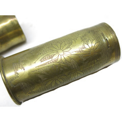 Lot de 2 douilles 37 mm decorées 14/18  ref 547