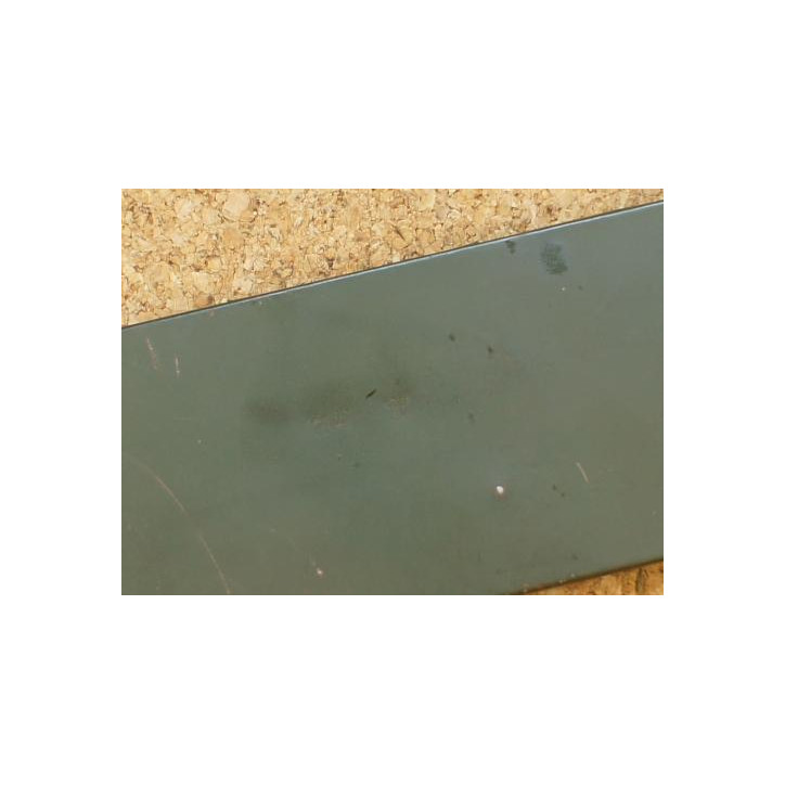 Petite boite vide pour mitrailleur MG 34 ou MG 42 verte Réf bo 477