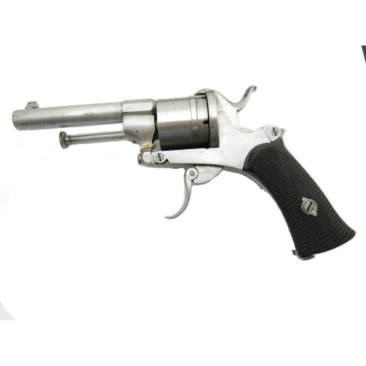 Superbe revolver systeme Claudin Paris  7mm à broche   ref 89