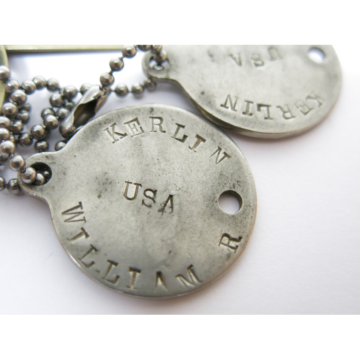 Jeux de 4 plaques d'identités originales réglementaires US Kerlin ref 223