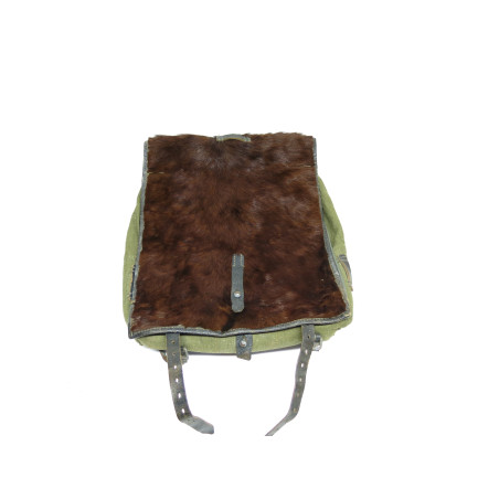 Sac a dos poil de vache Allemand daté 1942 dpq ref sa 456