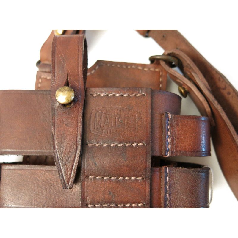 etui-crosse-bois-m712-schnell-avec-brelage-pour-double-chargeur