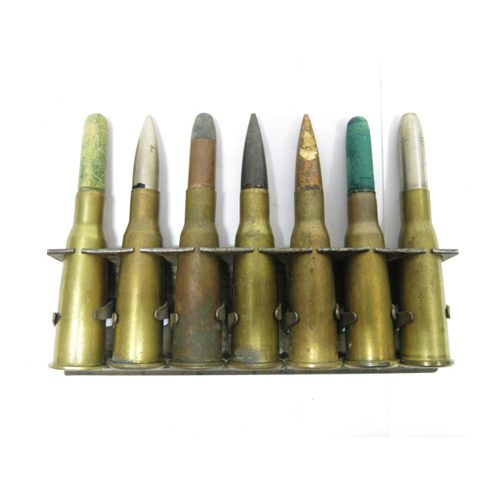 Lot de 7 cartouches fusil Lebel sur lame ref 566 categorie C 