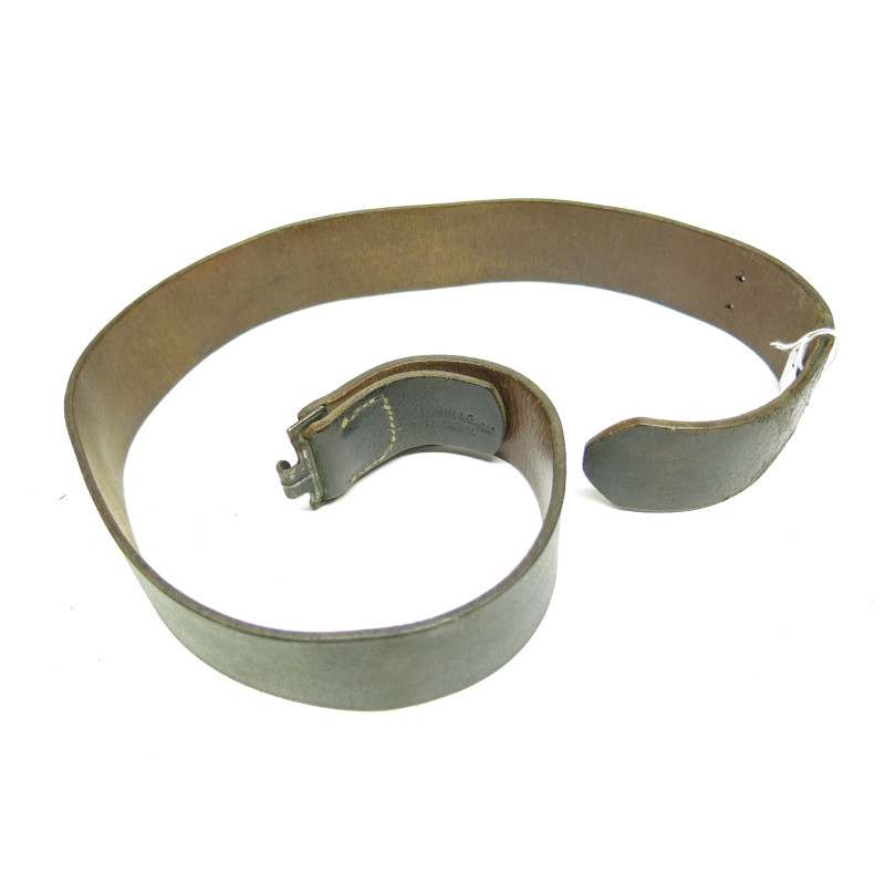 Ceinturon cuir Allemand original daté 1941 crochet acier  ref 33