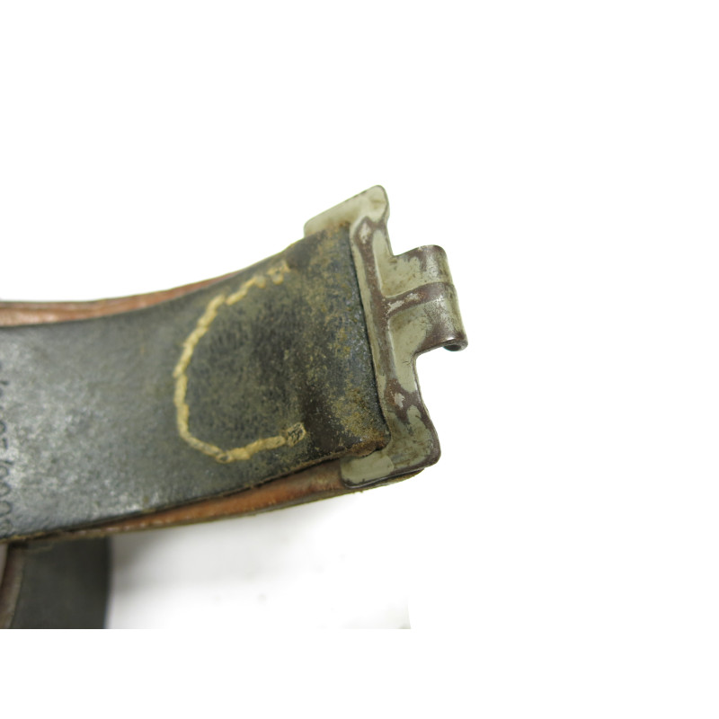 Ceinturon cuir Allemand original  crochet acier  ref 88