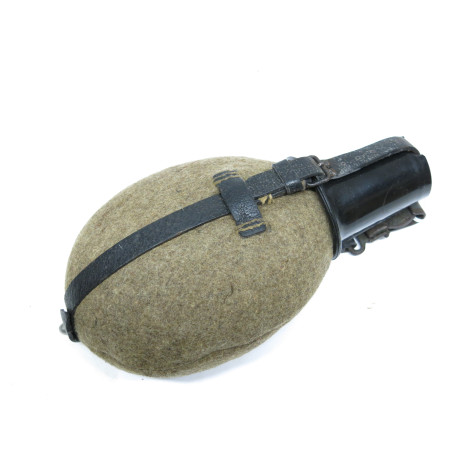 Gourde Wh original 1936 Ref A10