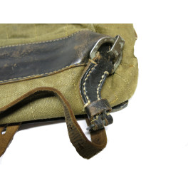 Sac a dos poil de vache Allemand daté 1943  ref  888