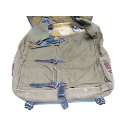 Sac a dos poil de vache Allemand daté 1943  ref  888