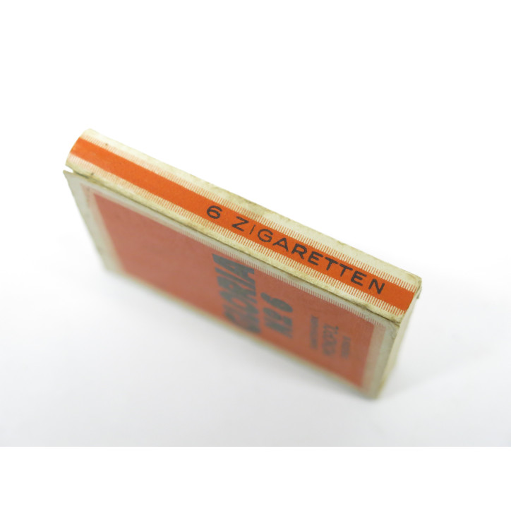 Paquet vide cigarette Gloria n°6   ref  20