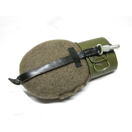 Gourde Wh originale datée 1939 ESB Ref  663 