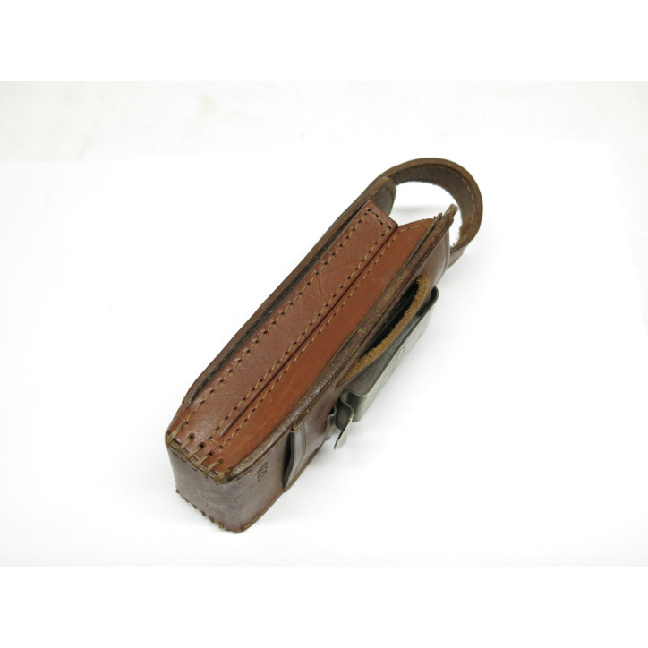 Pouch cuir pour telephone Vega US Vietnam ref 45 