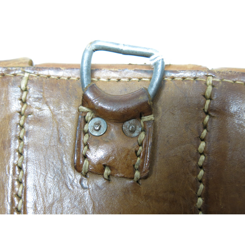 Belle cartouchiere fauve  originale Mauser Gew 98 1918  Ref  558