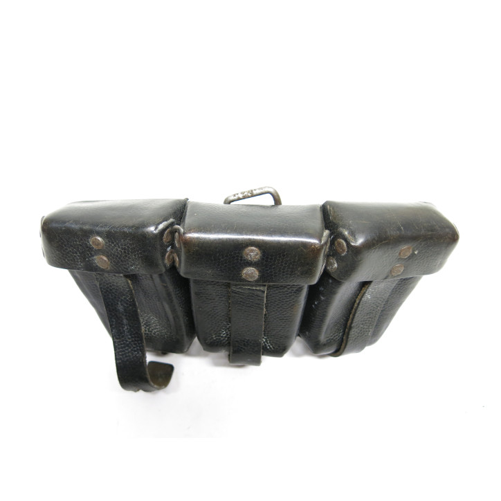 Cartouchiere cuir 98K originale  ref  299