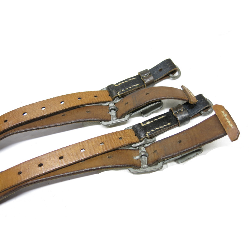 Paire de bretelles cuir sac Tonister Allemand ww2 ref 896 