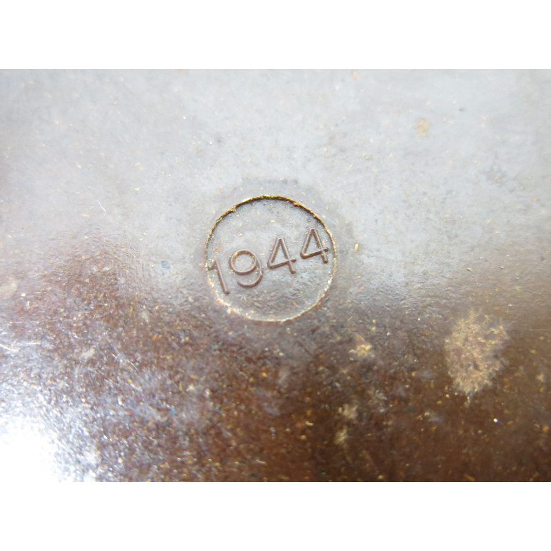 Boite en bakélite 1944 Allemande Karl Vorl H13 Réf 456 