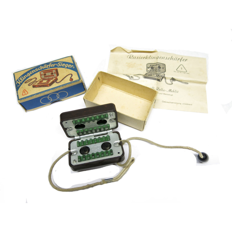Aiguiseur lame de rasoir Allemand dans sa boite ref 99 