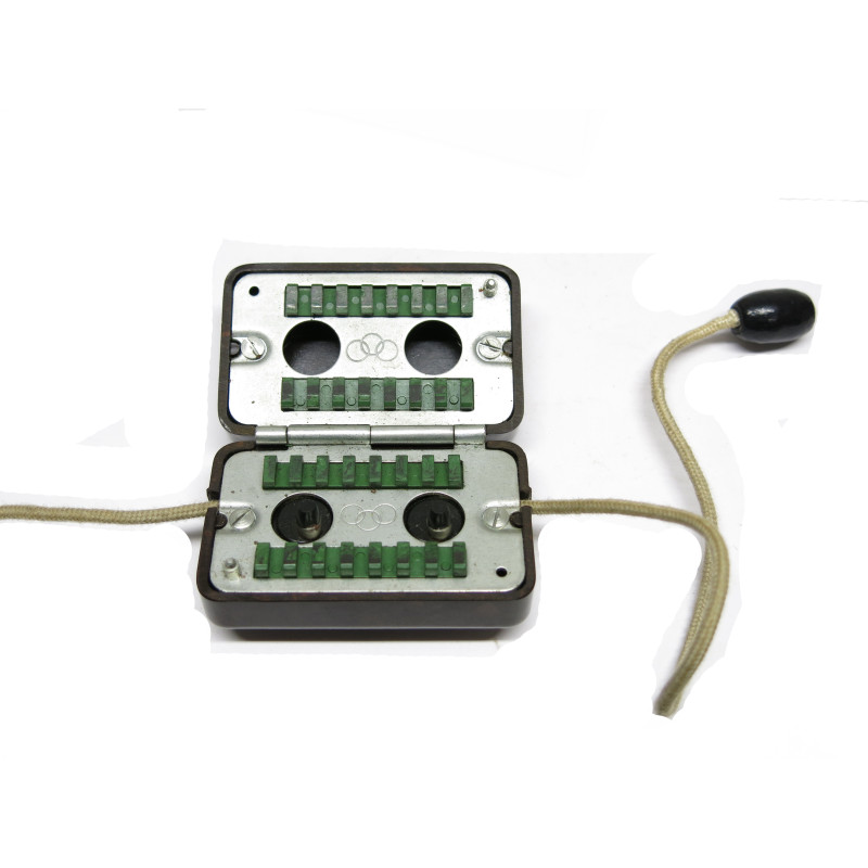 Aiguiseur lame de rasoir Allemand dans sa boite ref 99 