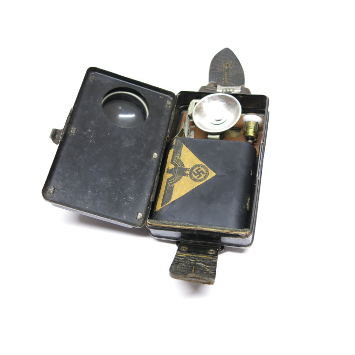 Lampe DAIMON Allemande WH ww2 ref  90 