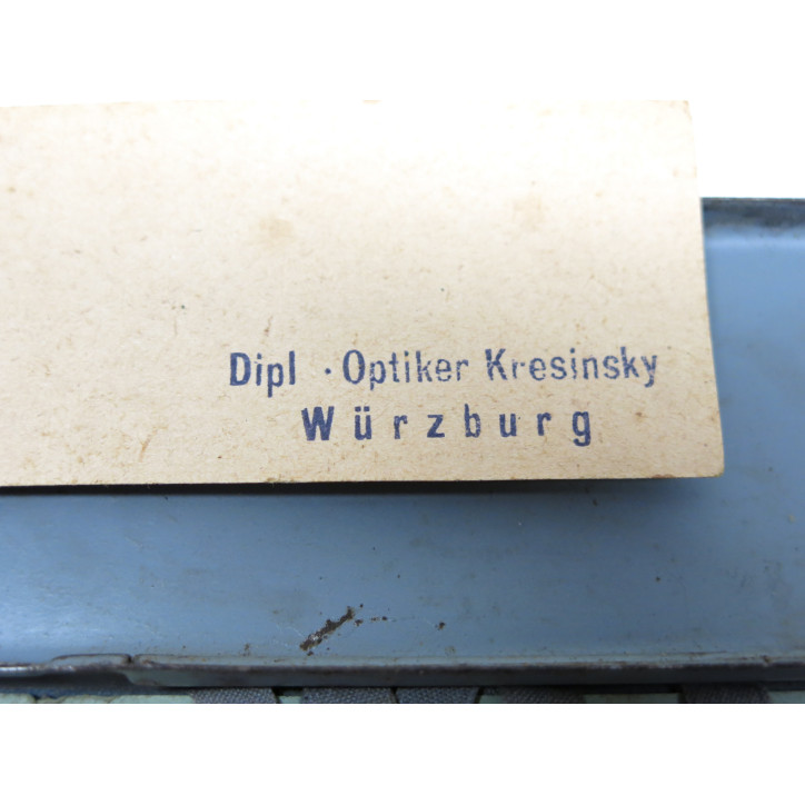 Boite en tole avec lunette Dienst  brille Allemande originale  ww2 ref 102  ref 28 