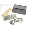 Boite en tole avec lunette Dienst  brille Allemande originale  ww2 ref 102  ref 28 
