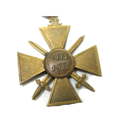 Croix de guerre 1914/1918 2 etoile Ref 66