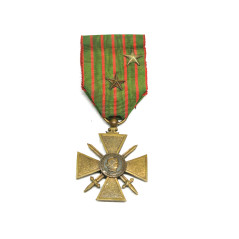 Croix de guerre 1914/1918 2 etoile Ref 66