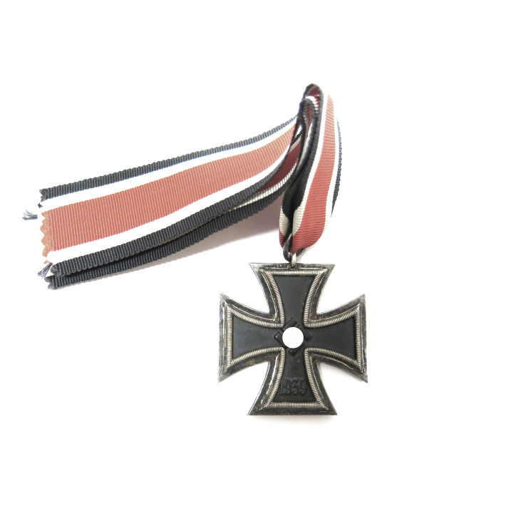 Croix de Fer Allemande originale ww2  2° classe  ref  133 