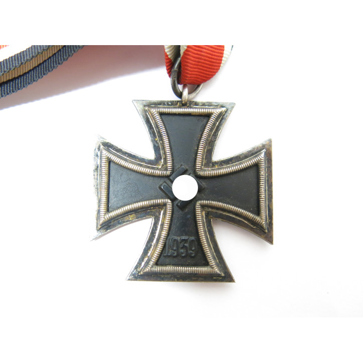 Croix de Fer Allemande originale ww2  2° classe  ref  133 