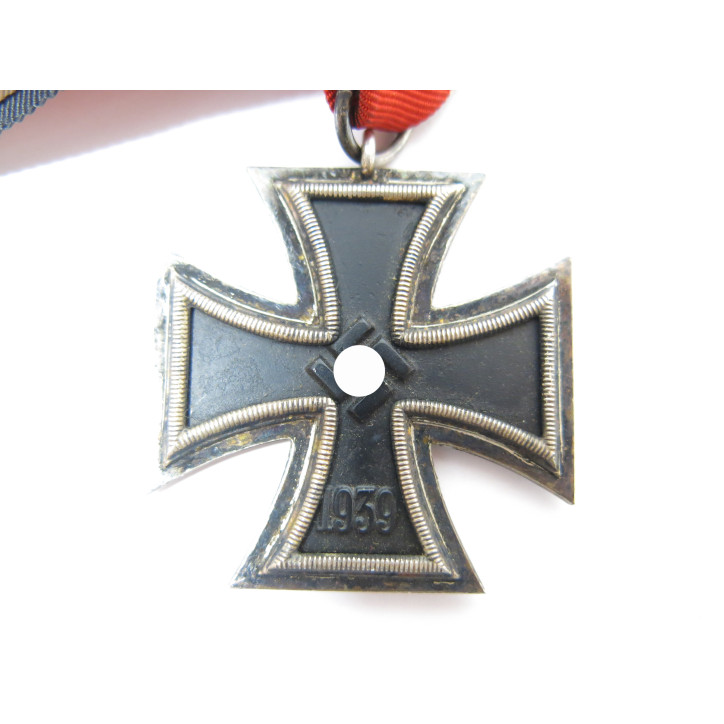 Croix de Fer Allemande originale ww2  2° classe  ref  133 