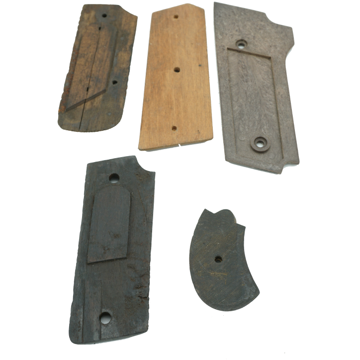 Lot de 5 plaquettes diverses (1) Lot de 5 plaquettes diverses (1)