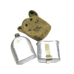 Gourde originale US 1918 complète avec quart et housse ref 753 
