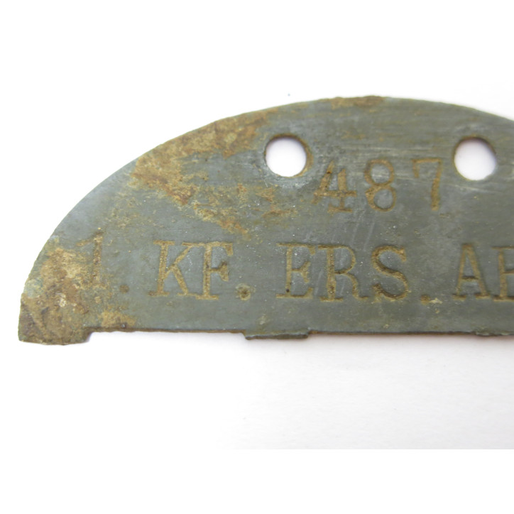 Demi plaque identification originale Allemande Normandie  Ref 402