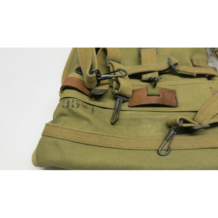 Havresac M1910 original daté 1918 etat neuf  ref  879