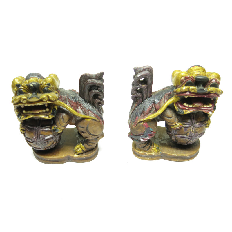 2 supports en pierre  pour pipe asiatique  