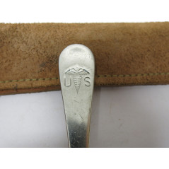 Fourchette originale réglementaire US medical avec cuir ww2 ref 11