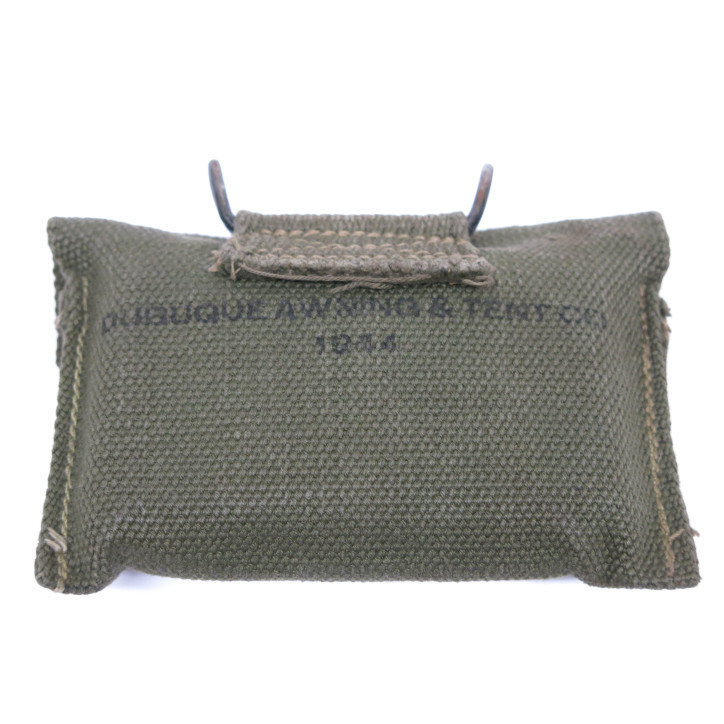 Porte pansement toile original avec pansement  US WW2 - U.S.1944 ref 12