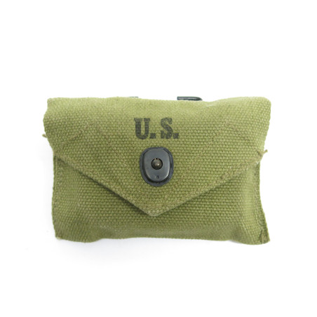 Porte pansement toile original avec pansement  US WW2 - U.S.1943 ref 30 