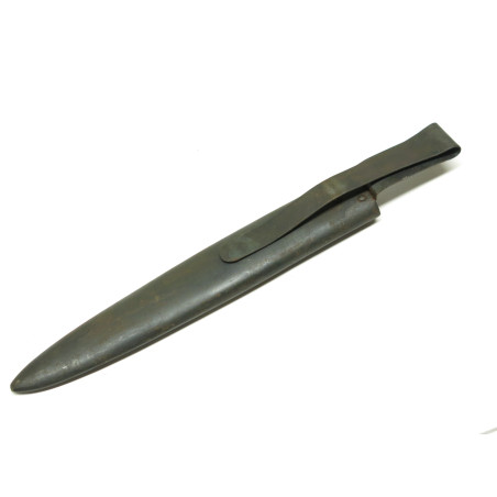 Fourreau de poignard Allemand a un clips long Ref 125 