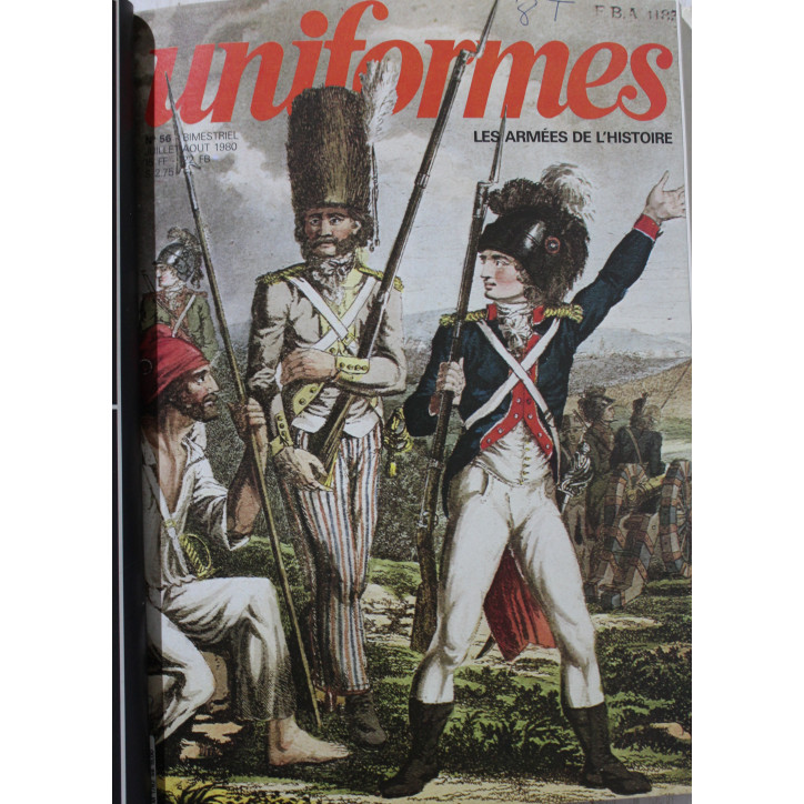 Album Uniformes No 7 avec couverture illustrée : revues No 55 à 60