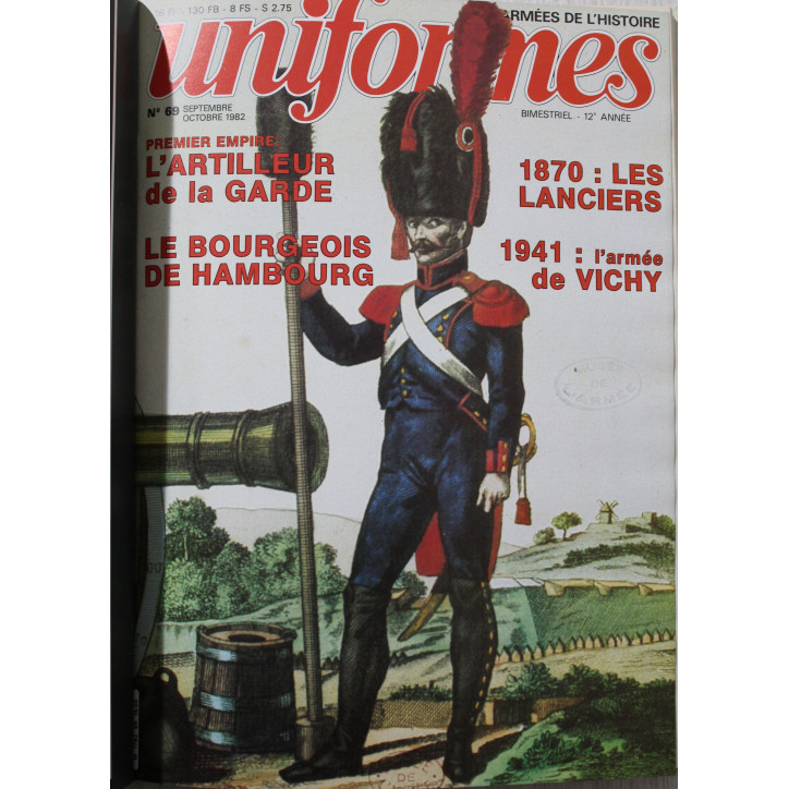 Album Uniformes No 9 avec couverture illustrée : revues No 67 à 72