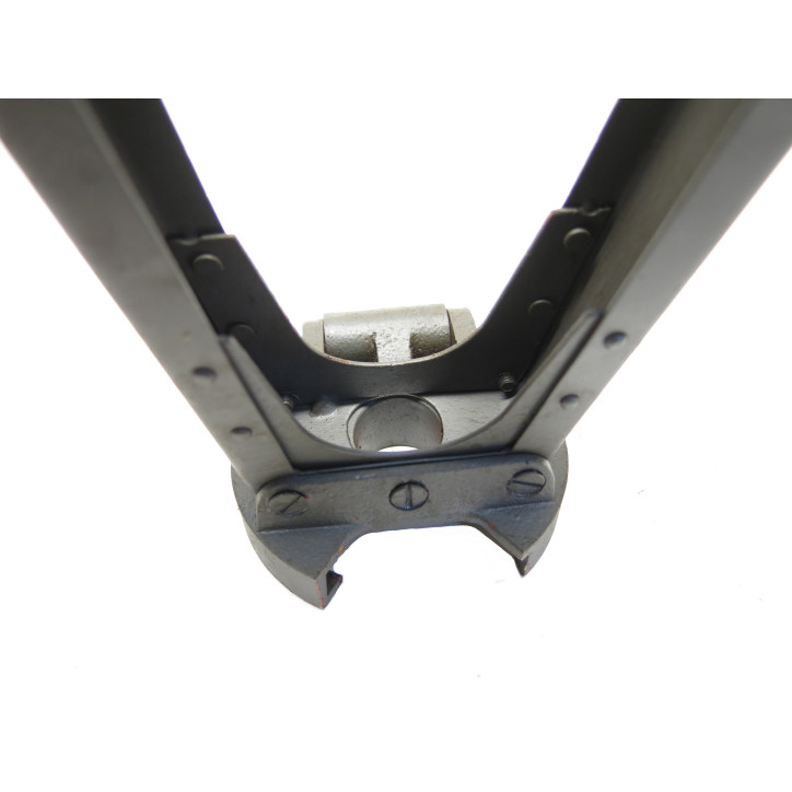 Bipied MG 08-15