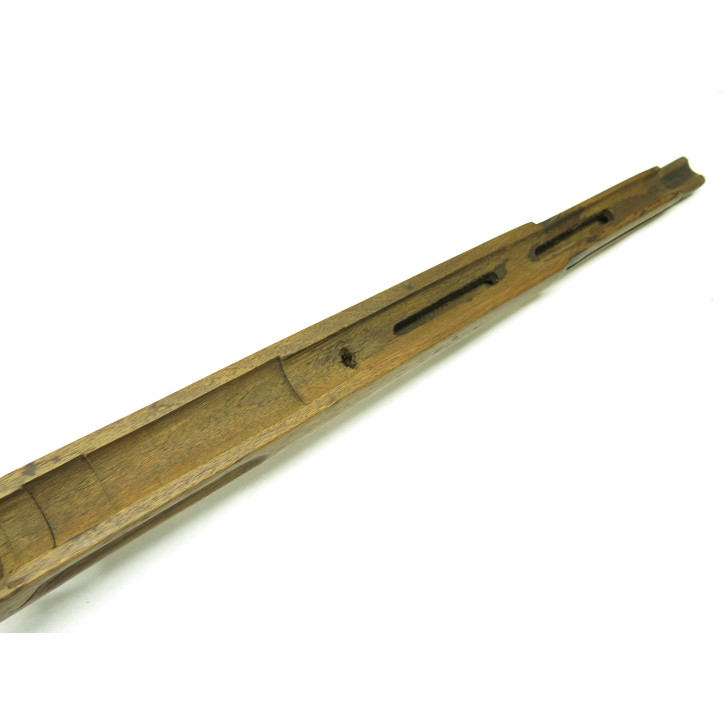 Crosse bois fusil Mauser 98K Réf 820