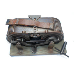 Outil avec support de chargement bois pour double trommel MG15 ou MG34 et clé 