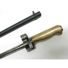 Baïonnette originale modele 1915  du fusil Lebel avec fourreau ref 102