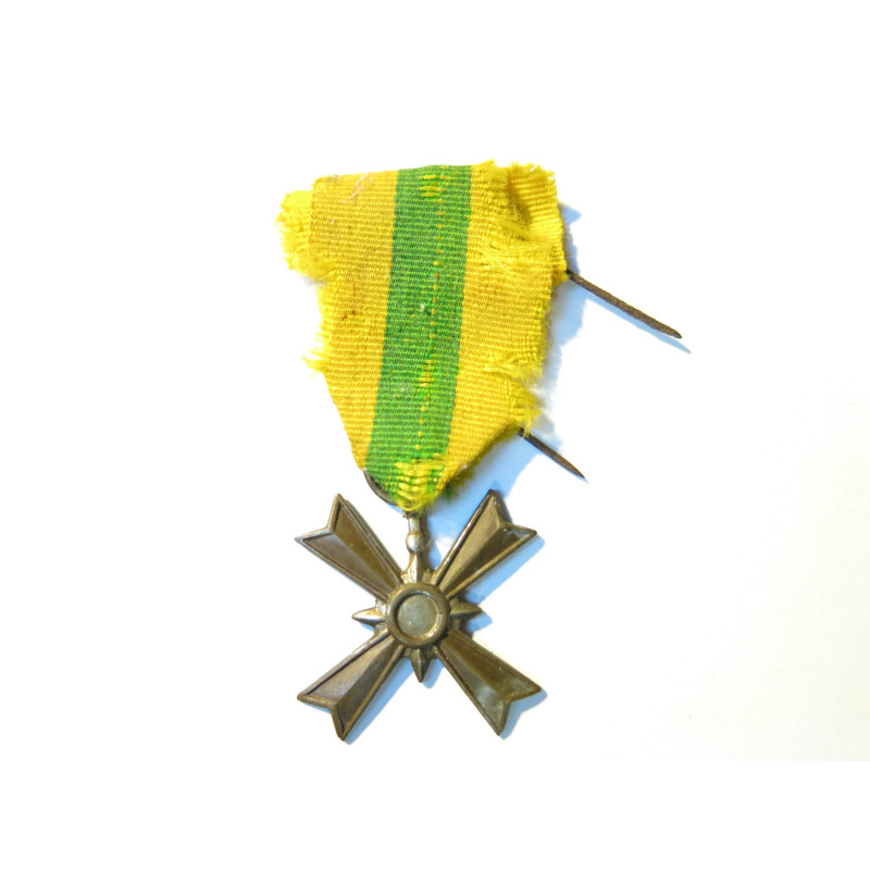 Medaille Chuong my  second class  ref 45