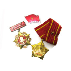 Lot de 3 medailles Nord Vietnam ref 123                                                                        