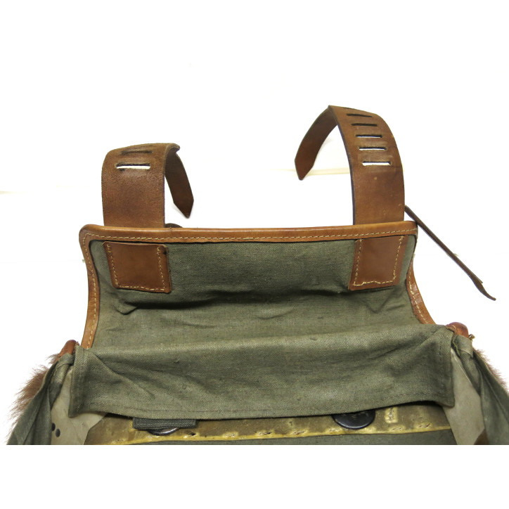 Sac a dos Tornister  Allemand telephoniste daté 1943 ref  995