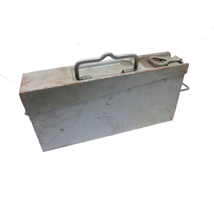 Boite a munitions acier MG 34/42  ref  90