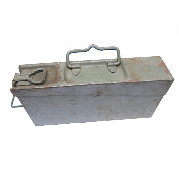 Boite a munitions acier MG 34/42  ref  90